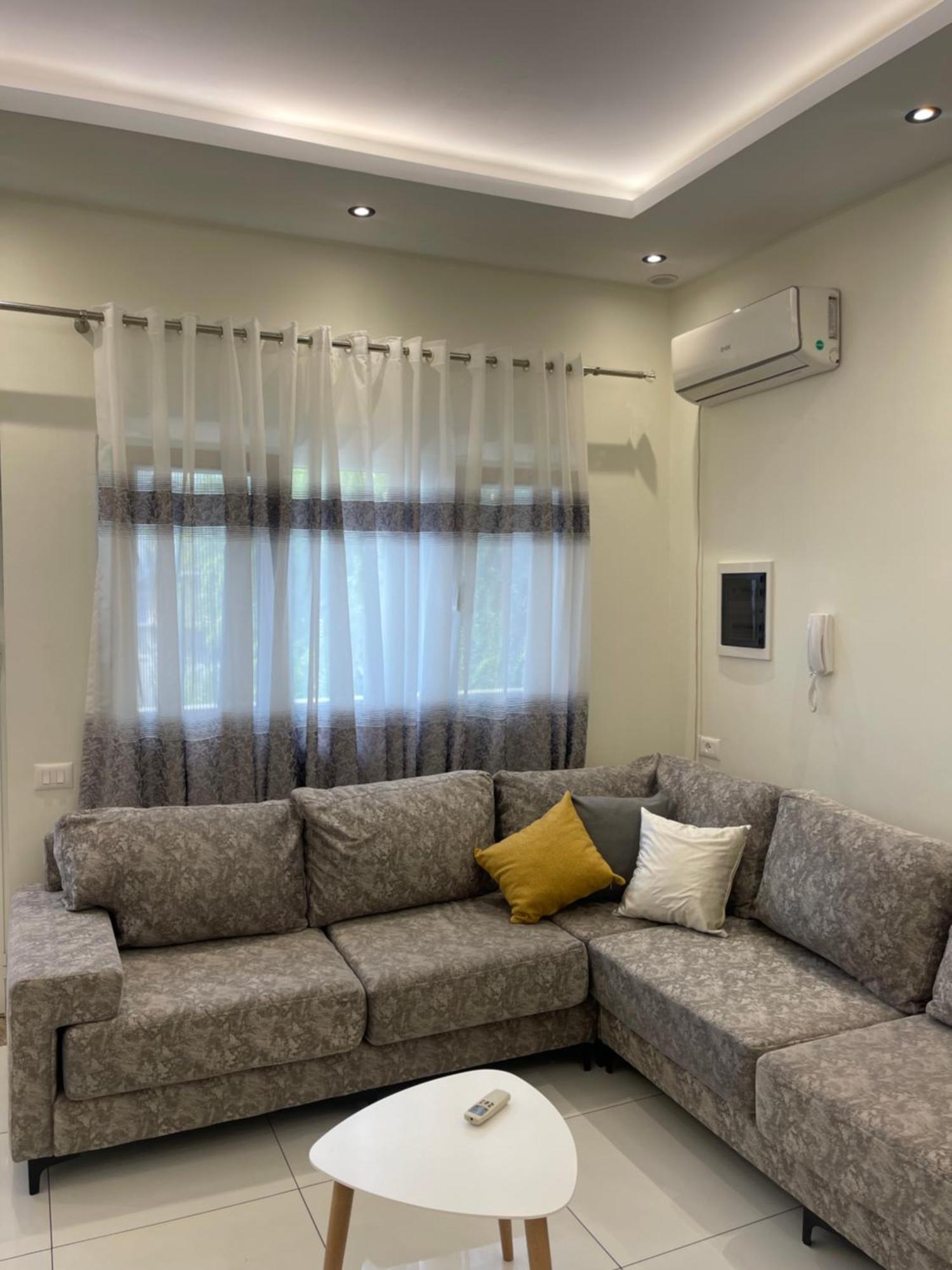 Franco Apartments Тирана Екстер'єр фото