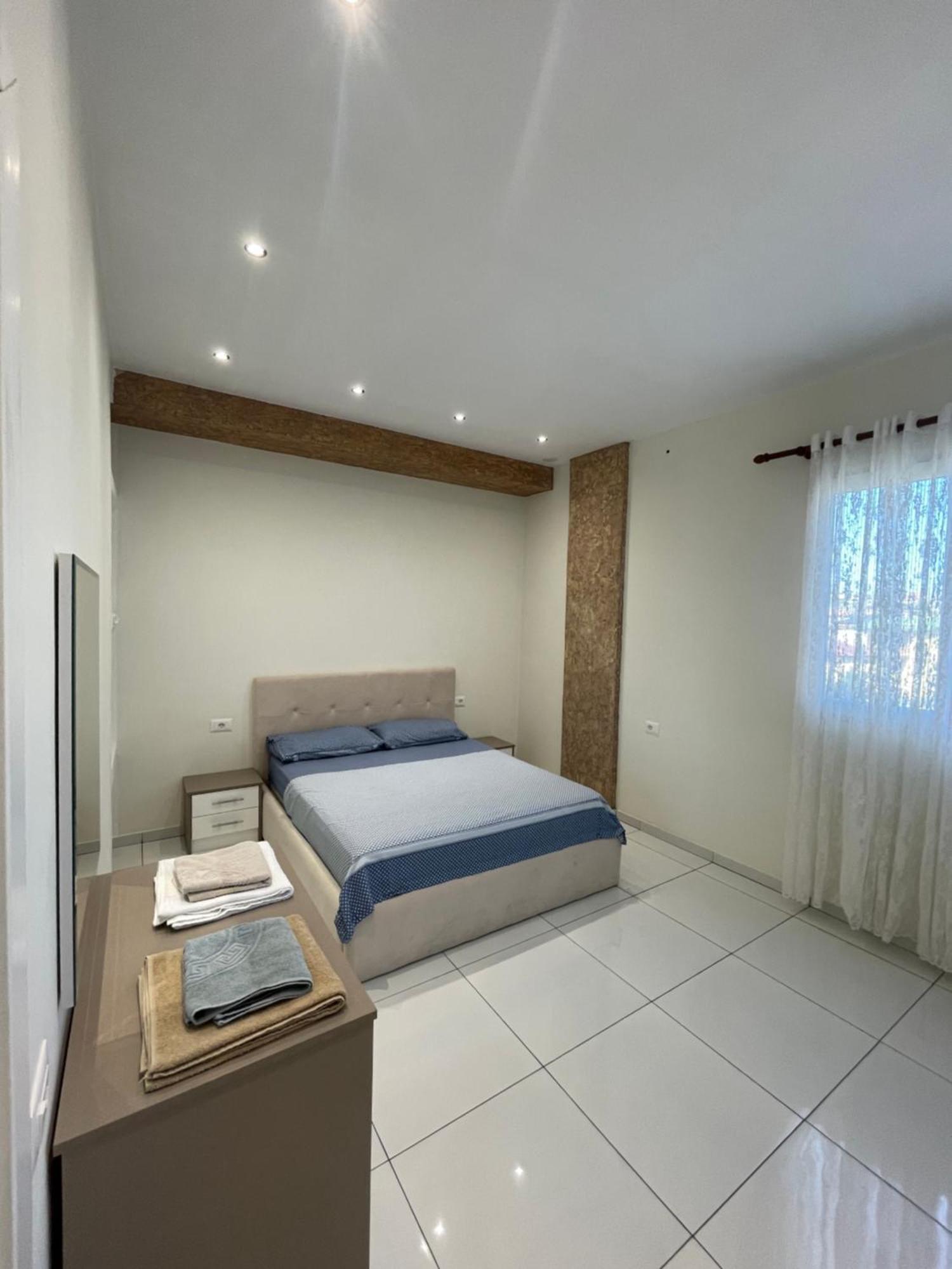 Franco Apartments Тирана Екстер'єр фото